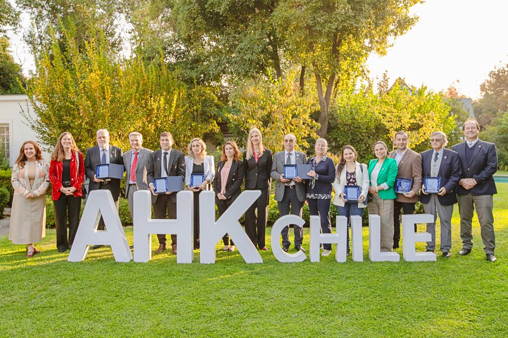 AHK Chile premia a siete empresas por aportes en innovación y sustentabilidad