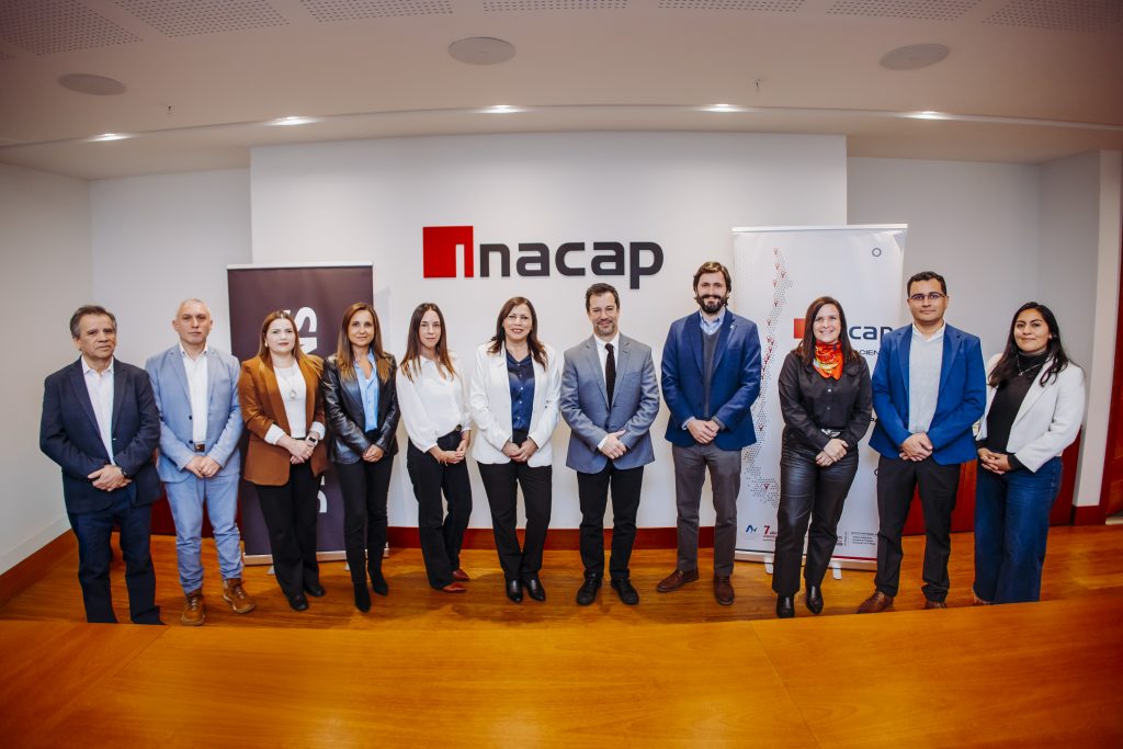 Siemens e INACAP sellaron alianza para formar líderes de la Industria 4.0 en Chile